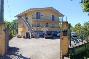 VILLA SINGOLA A GUARCINO