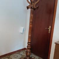 Appendiabiti a piantana in Legno - Robusto