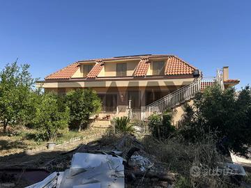 Villa singola - Pietraperzia