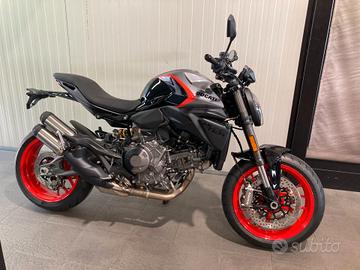 Ducati Monster 937