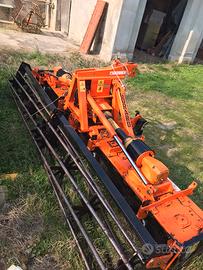 Erpice rotante pieghevole