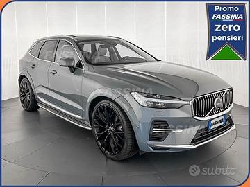 Volvo XC60 Recharge T8 Plug-in AWD autom. Rec...