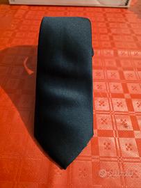 Cravatta uomo colore blu 