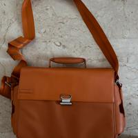 Borsa Piquadro Arancione