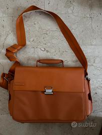 Borsa Piquadro Arancione