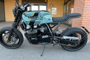 Kawasaki zr-7 custom