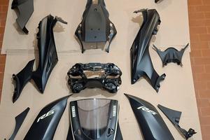 carene originali Yamaha R6 17/25 nuove !!!