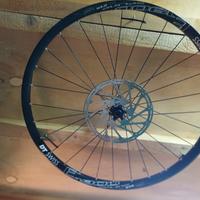 Coppia ruote Dt Swiss E 1900 Spline 27.5” - Enduro