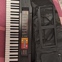 Tastiera musicale Yamaha 