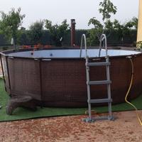 Piscina INTEX rotonda+ motore a sabbia 11355L/H