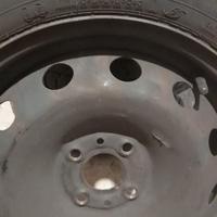 Gomme invernali con cerchio 185/55 R15 86H XL