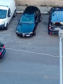 Automobile alfa romeo