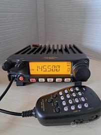 RICETRASMETTITORE VHF