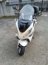 Malaguti Madison 400