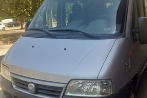 fiat ducato  9 posti euro 7.500 trattabile. 