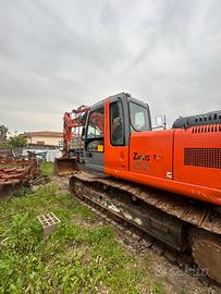 Escavatore Hitachi zaxis 210