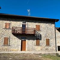 Villa indipendent con terreno 24000 mp agroturismo