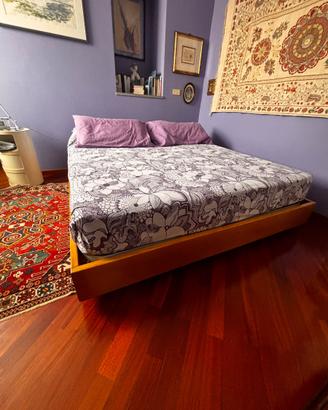 Letto matrimoniale in legno masselli
