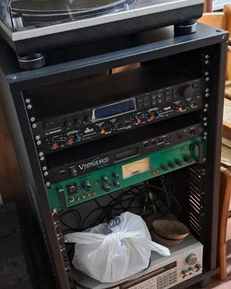 Mobile per rack audio professionale