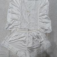 lingerie con pizzo bianco 