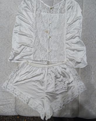 lingerie con pizzo bianco 
