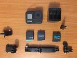 GoPro hero black 8 +3 batterie e gadgets
