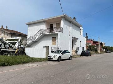 2 abitazioni indipendenti Abbasanta (OR)