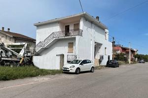 2 abitazioni indipendenti Abbasanta (OR)
