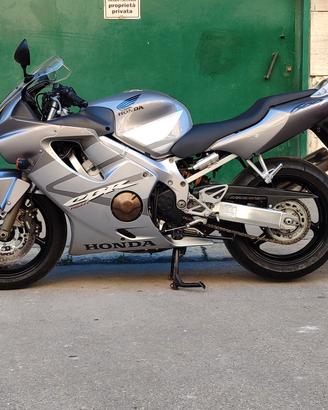 Honda CBR 600 F iscritta d'epoca 