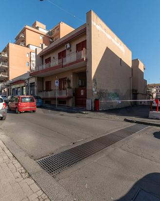 Locale Commerciale - Catania