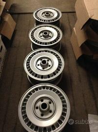 Cerchi lega 6jx14 5x108 ET45ORIG.ALFETTA GTV 70/80