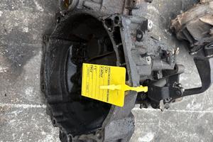 CAMBIO VOLKSWAGEN CADDY 1.9 DIESEL ANNO:1998