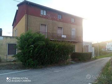 Rustico a Castel Frentano, 6 locali