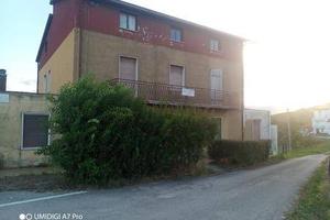 Rustico a Castel Frentano, 6 locali