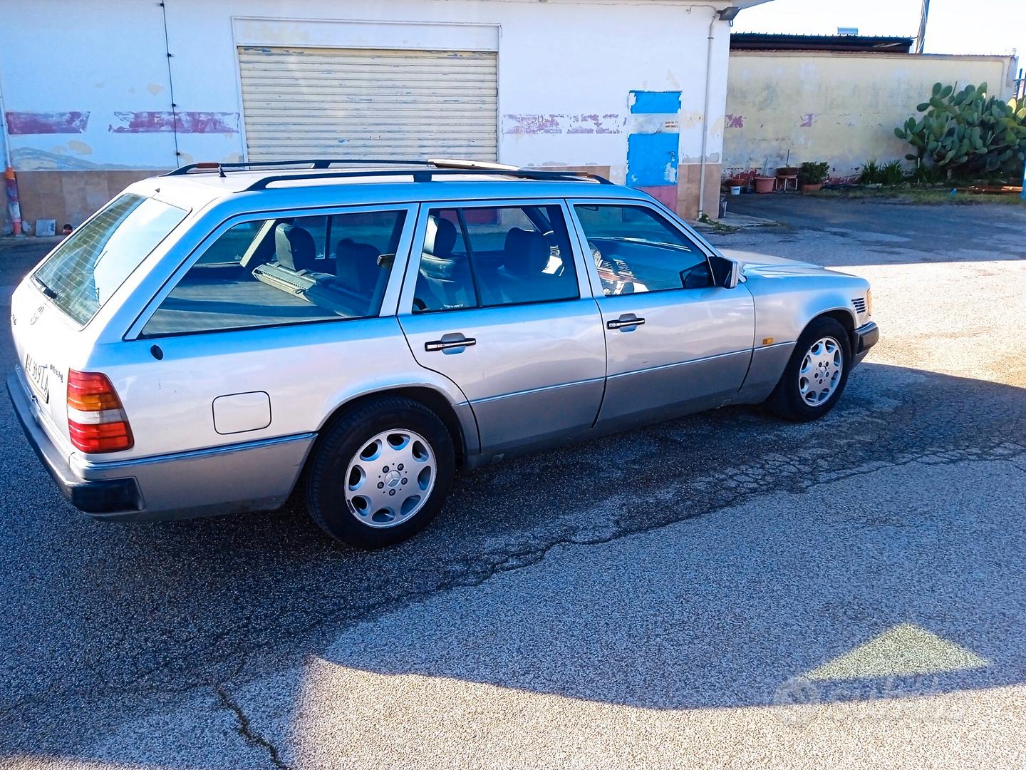 Mercedes-Benz 300D