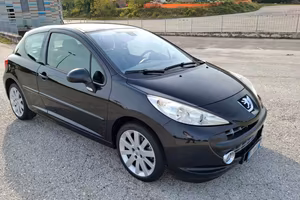 Peugeot 207 1.6 HDi 110CV 3p. Féline 84.427km