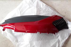 Fiancata posteriore sx atala rosso