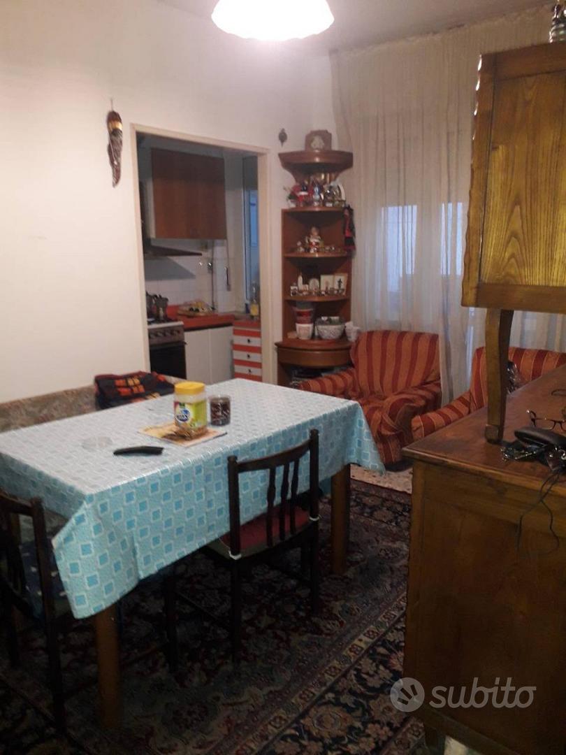 4 locale - Vista 2