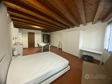 Monolocale centro storico