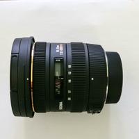 Nikon D5600 