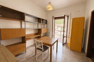 Appartamento con garage, zona Angeli