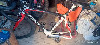 Pinarello  carbonio taglia 54 