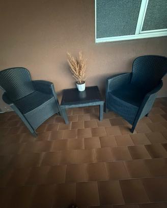 Set tavolino + 2 sedie