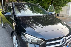 Mercedes consumi ridotti, perfetta per le famiglie