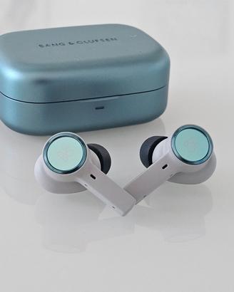 Bang & Olufsen Beoplay ELEVEN