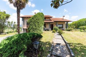 VILLA SINGOLA A NOLE