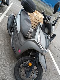 scooter Kymco agility 300