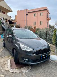 Ford Grand c-max 7 posti