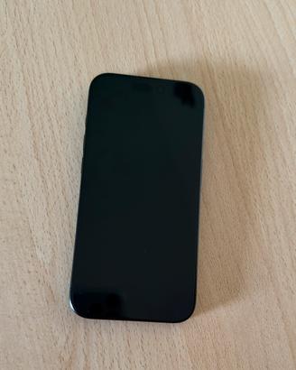 IPHONE 15 PRO  1Tb + 2 COVER ORIGINALI ( nuove)