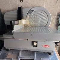 affettatrice elettrica 